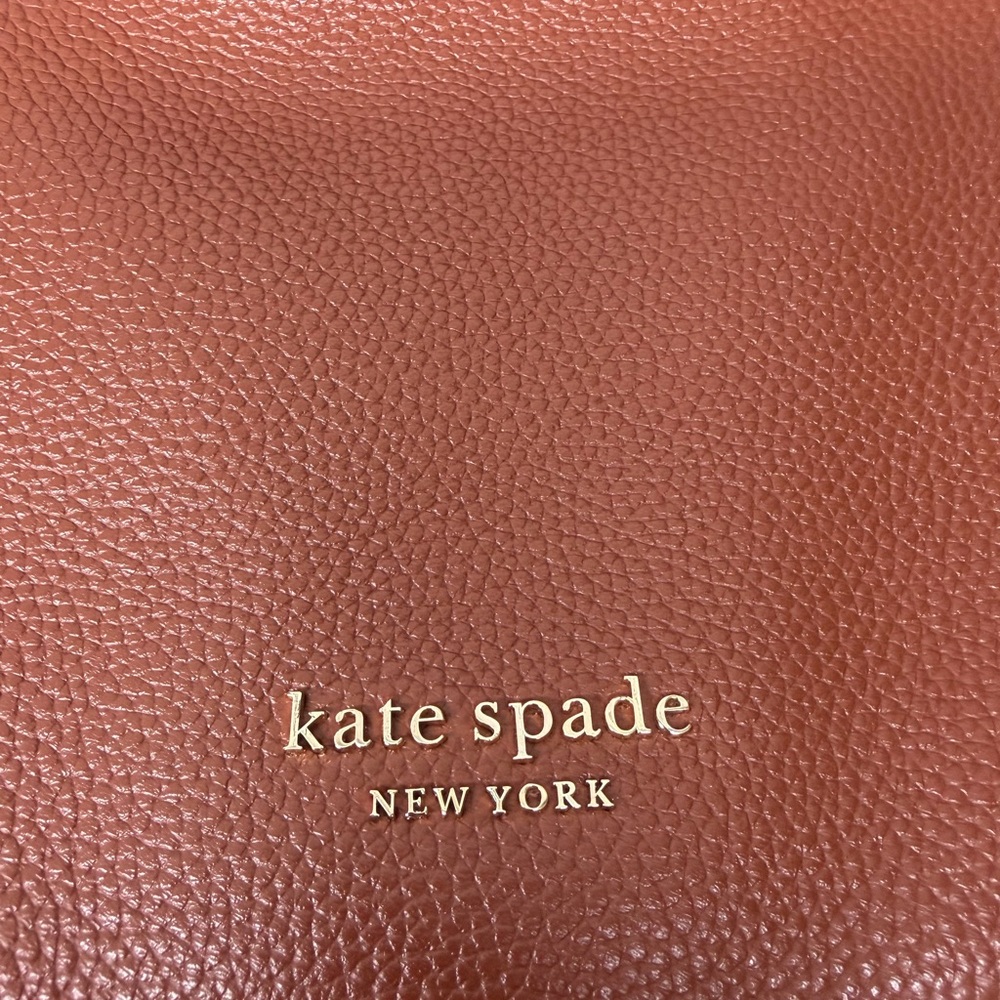 PRE LOVED Kate Spade New York Rust Smile Large Pebbled Leather Shoulder Bag - Picture 4 of 10